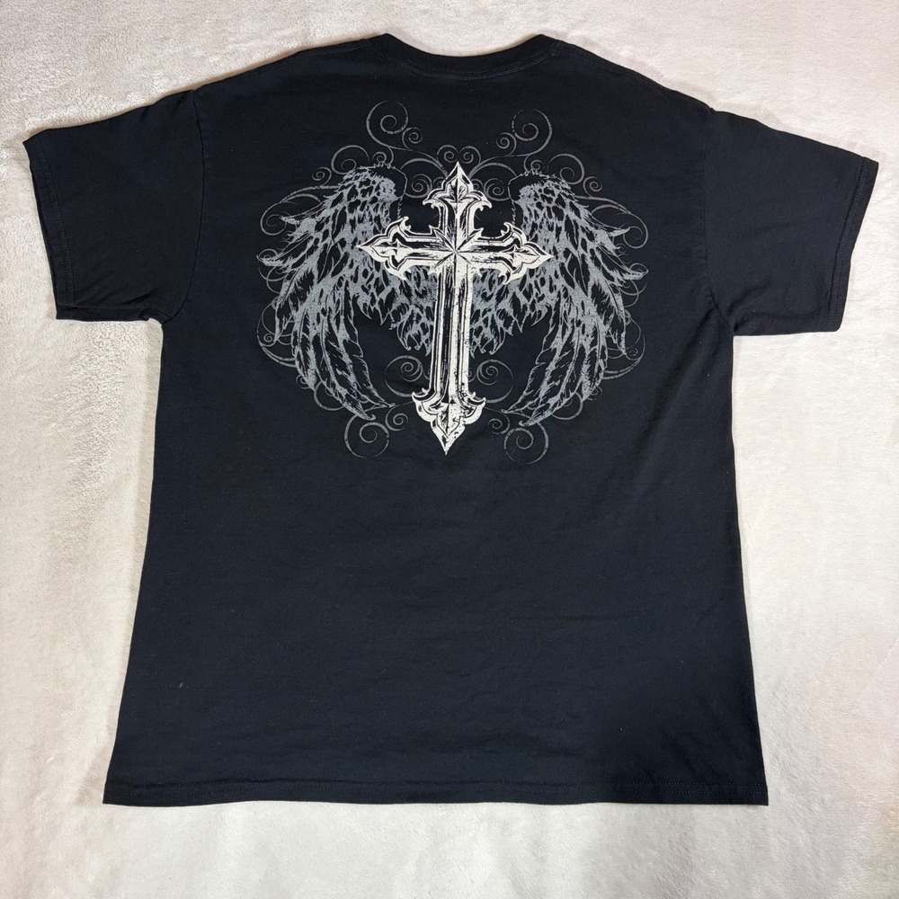 On The Low OTL Mens Gothic Winged Cross Graphic T-Shirt Black Large